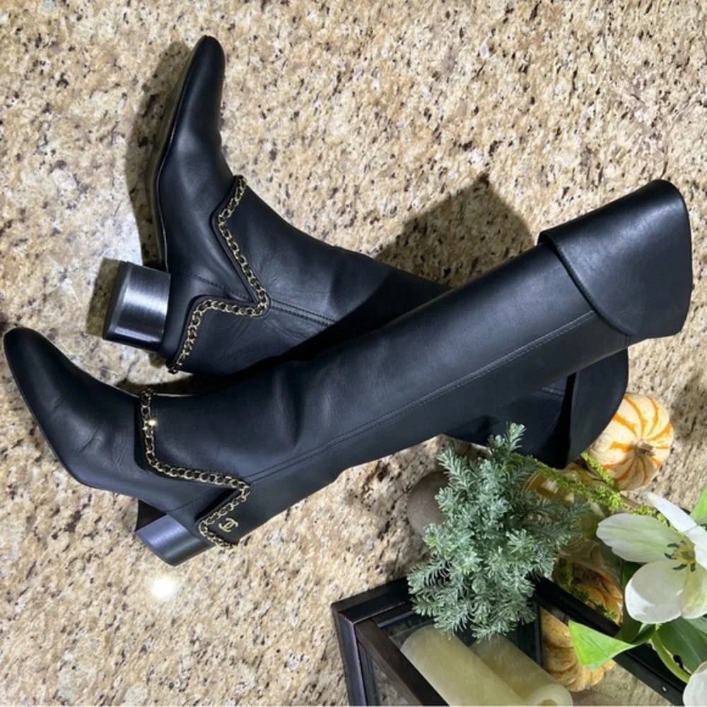 CHANEL Calfskin Knee High Chain Detail Black CC Interlocking Leather Boots 39.5